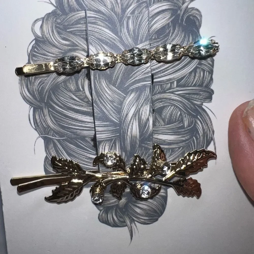Pretty Little Things Rhinestone Hair‎ Pin Set